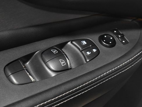 Used 2021 Nissan Murano SL image 12