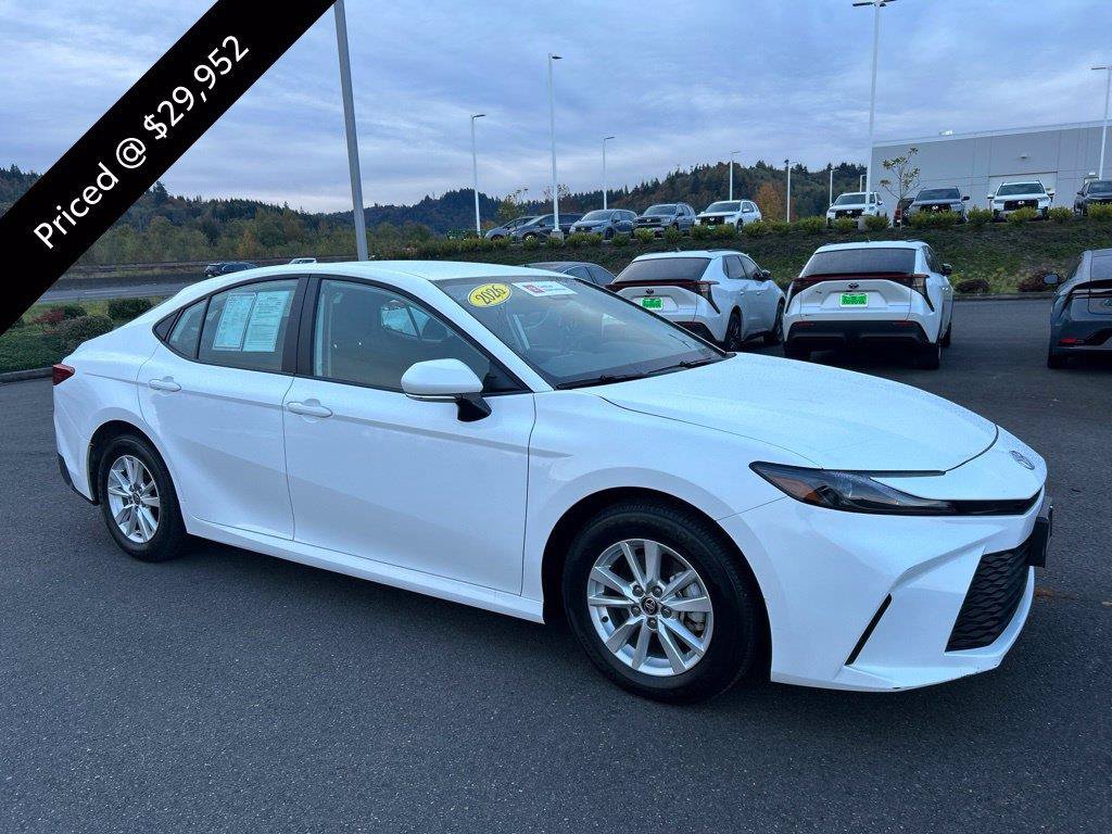 Used 2026 Toyota Camry LE FWD image 6