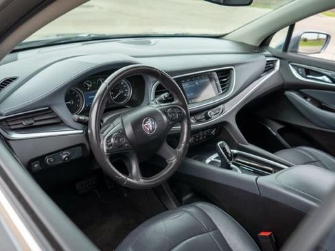 Used 2020 Buick Enclave Essence AWD/4WD image 13