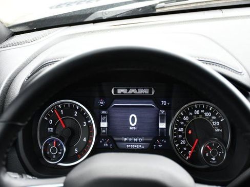 Used 2024 RAM 2500 Laramie w/ Sport Appearance Package image 7