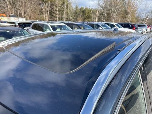 Certified 2024 Volvo XC90 T8 Ultimate w/ Protection Package image 14