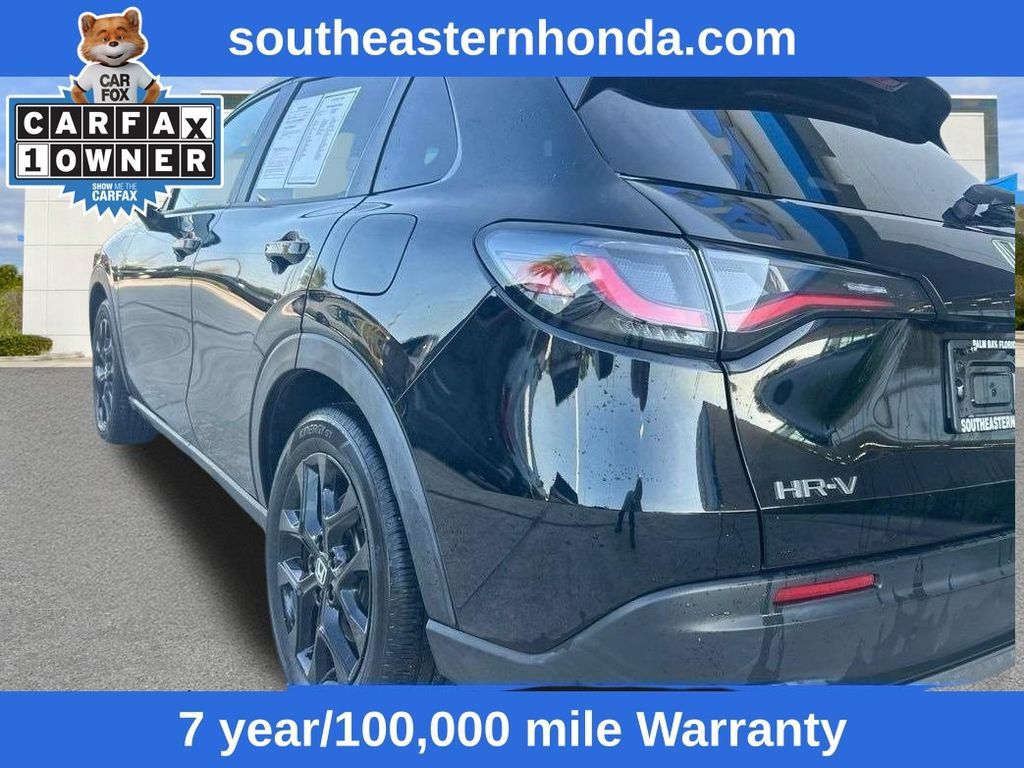 Certified 2025 Honda HR-V Sport image 6
