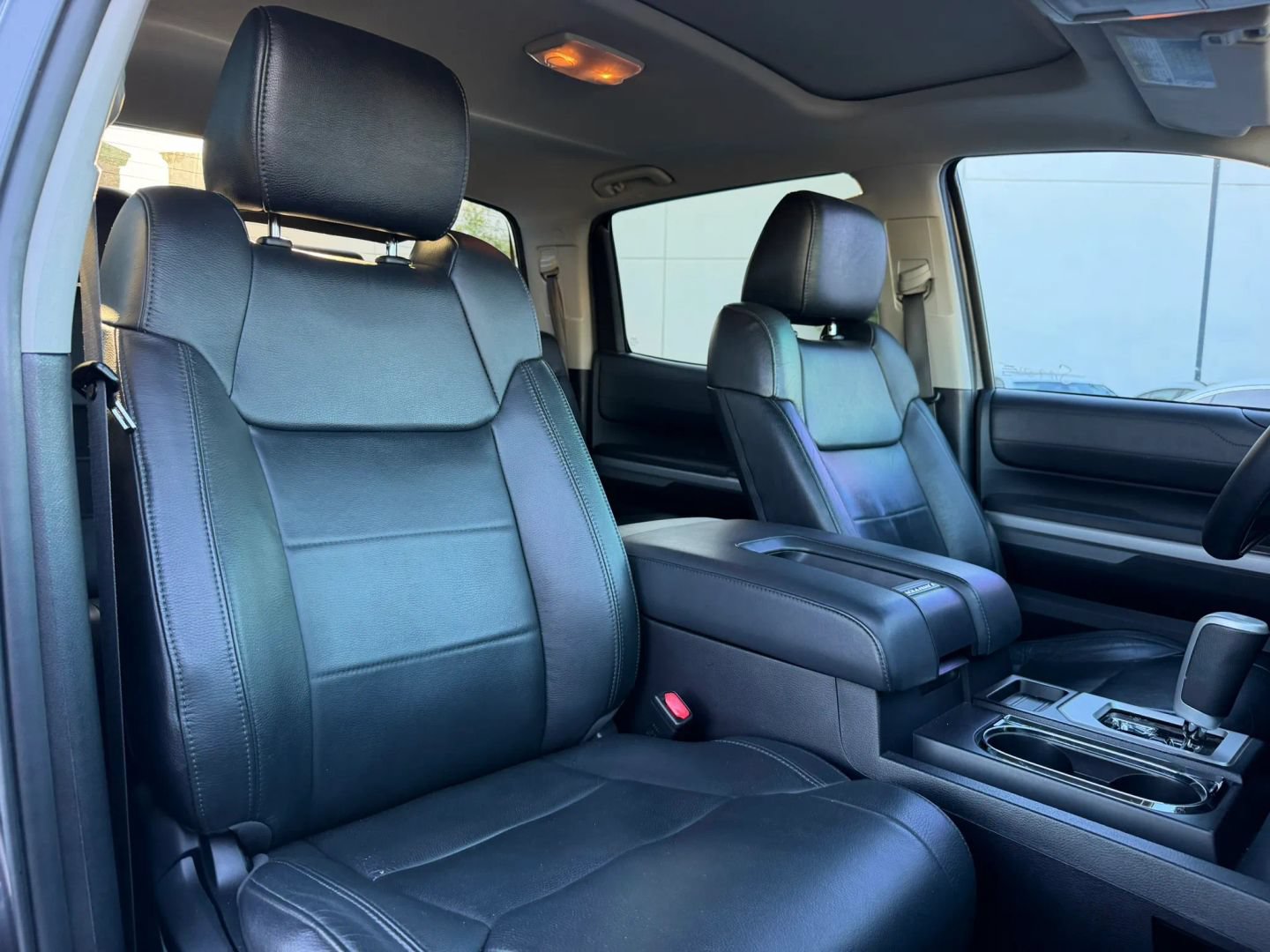 Used 2016 Toyota Tundra Limited RWD image 18