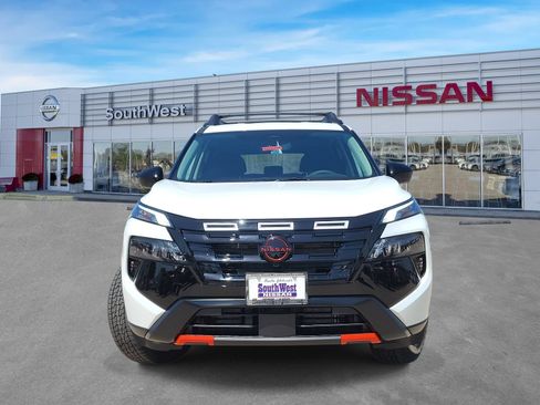 New 2026 Nissan Rogue SV AWD/4WD image 2