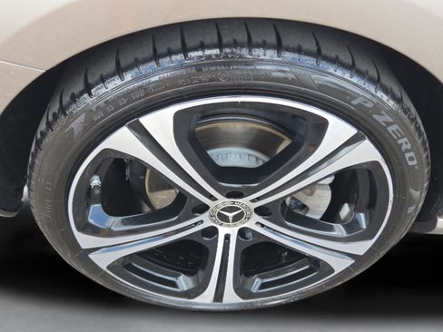 Used 2023 Mercedes-Benz C 300 Sedan image 35