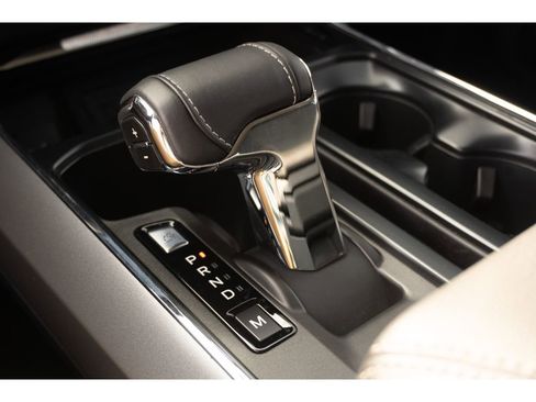 Used 2023 Ford F150 Lariat w/ FX4 Off-Road Package AWD/4WD image 25