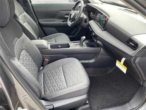 New 2026 Nissan Kicks SV w/ Cold Weather Package image 15