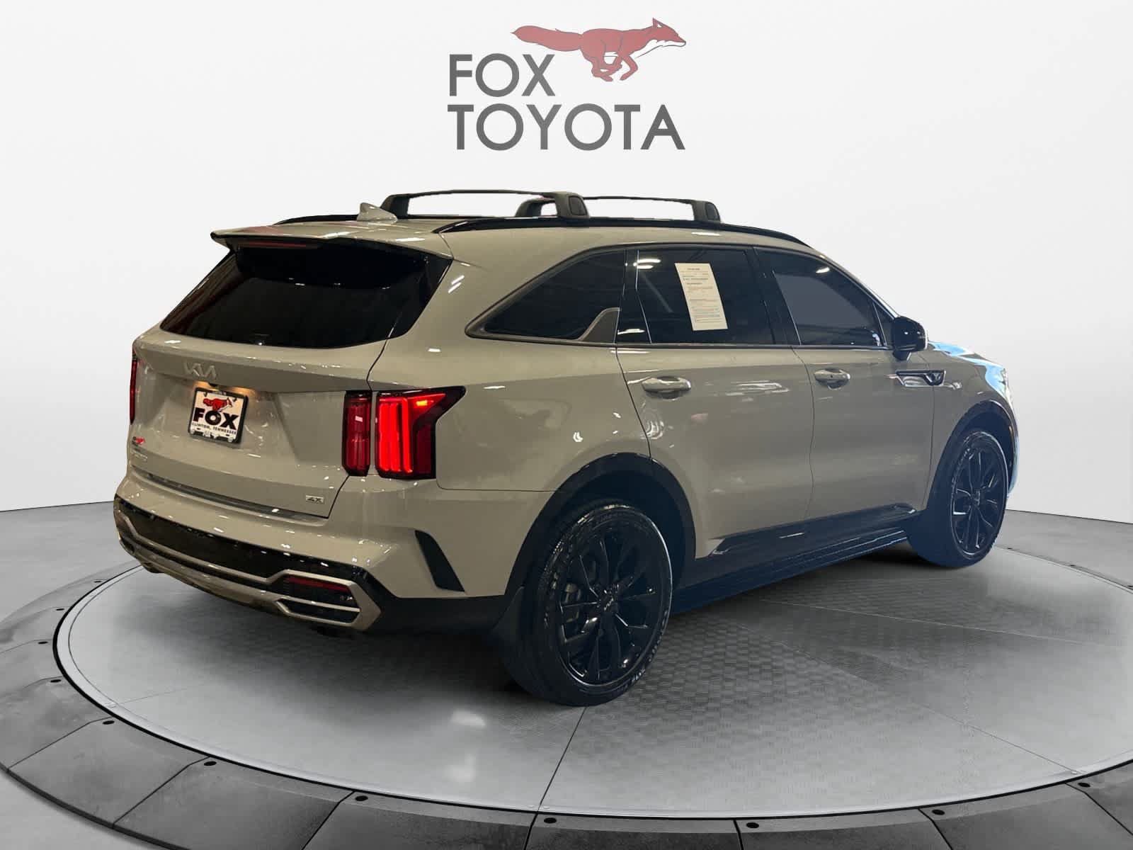 Used 2023 Kia Sorento SX AWD/4WD image 6