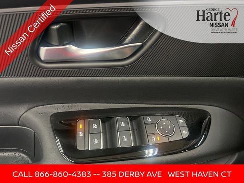 Certified 2025 Nissan Murano SV image 21