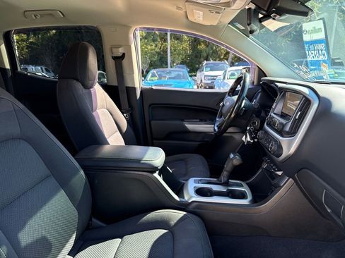 Used 2021 Chevrolet Colorado LT w/ Safety Package image 28