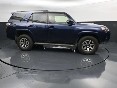 Used 2024 Toyota 4Runner TRD Off-Road Premium w/ Off Road Premium Plus Package AWD/4WD image 9