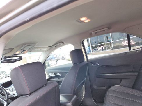 Used 2015 Chevrolet Equinox LT w/ Driver Convenience Package image 18