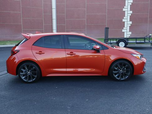 Used 2024 Toyota Corolla XSE FWD image 31