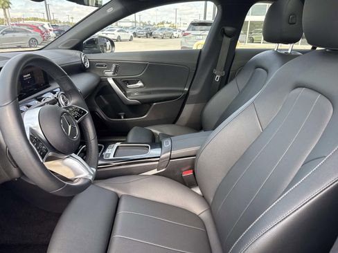 Used 2025 Mercedes-Benz CLA 250 image 16