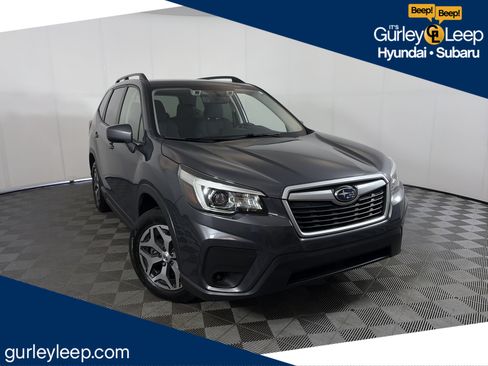 Used 2020 Subaru Forester Premium AWD/4WD image 1