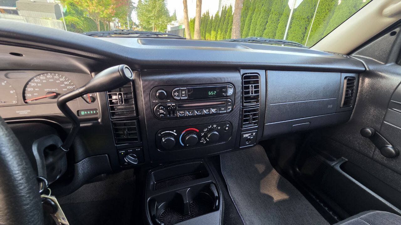 Used 2003 Dodge Dakota 4x4 Club Cab image 13