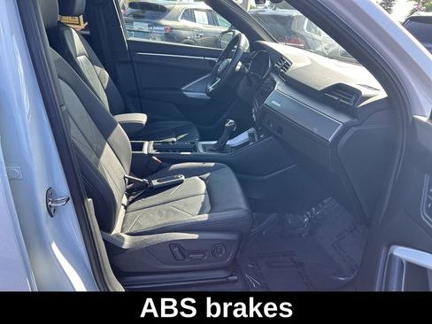 Used 2020 Audi Q3 2.0T Premium Plus w/ Premium Plus Package image 23