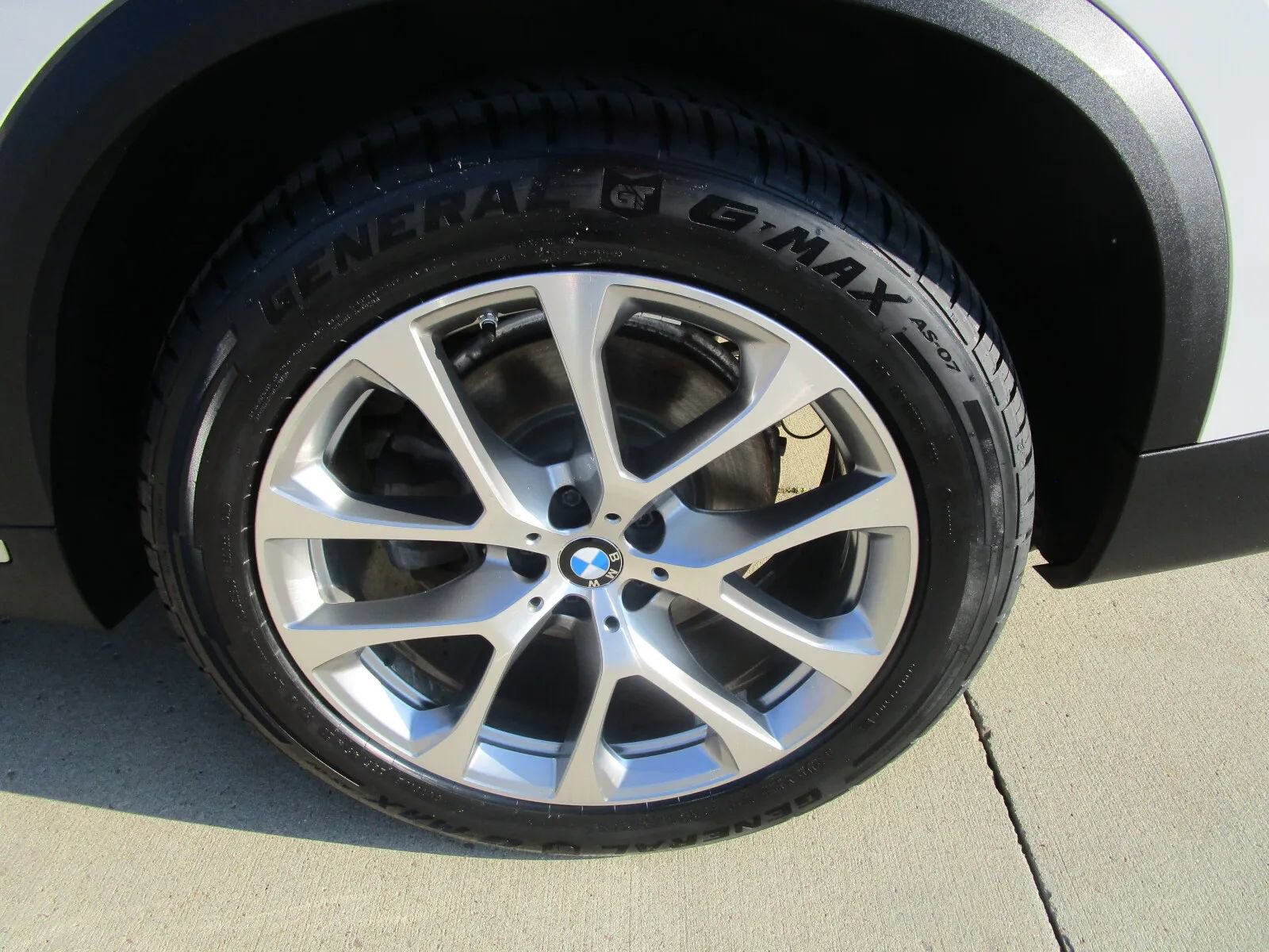 Used 2020 BMW X5 xDrive40i w/ Convenience Package AWD/4WD image 29