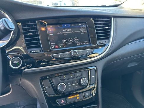 Certified 2022 Buick Encore Preferred w/ Safety Package image 13