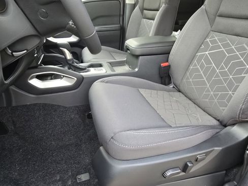 New 2026 Nissan Frontier SV w/ SV Convenience Package image 14