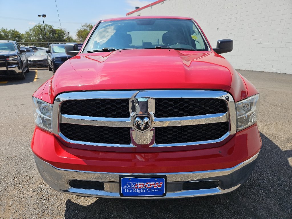 Used 2022 RAM 1500 Classic SLT RWD image 3