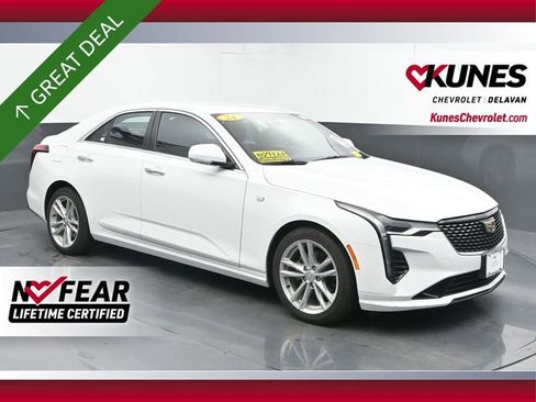 Used 2024 Cadillac CT4 Luxury image 1