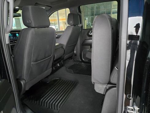 Used 2025 Chevrolet Silverado 1500 LT AWD/4WD image 12
