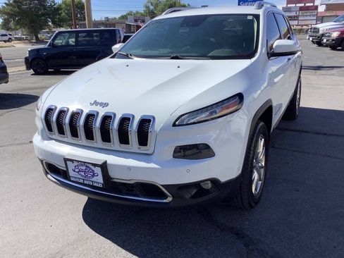 Used 2014 Jeep Cherokee Limited w/ Technology Group AWD/4WD image 6