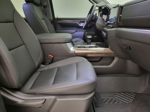 Certified 2025 Chevrolet Silverado 1500 LT Trail Boss w/ Convenience Package II image 43