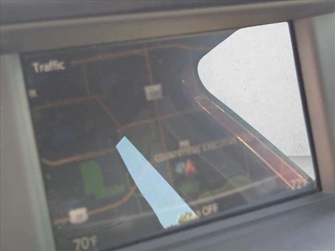 Used 2018 INFINITI QX30 Sport w/ Sport Leather Package image 11