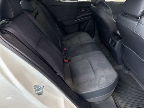 New 2026 Toyota C-HR AWD/4WD image 18