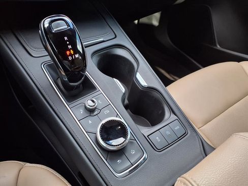 Certified 2024 Cadillac XT4 Premium Luxury w/ Technology Package image 22