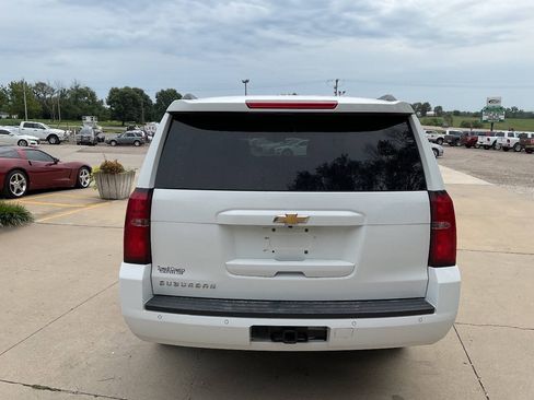Used 2017 Chevrolet Suburban LT AWD/4WD image 8