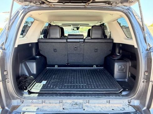 Used 2021 Toyota 4Runner TRD Off-Road Premium w/ Moonroof Package AWD/4WD image 13