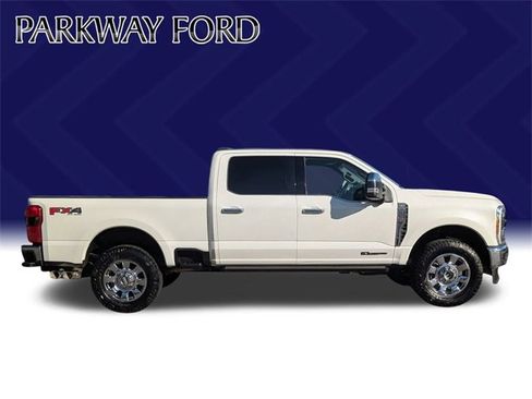 Used 2023 Ford F250 Lariat w/ Lariat Ultimate Package image 4