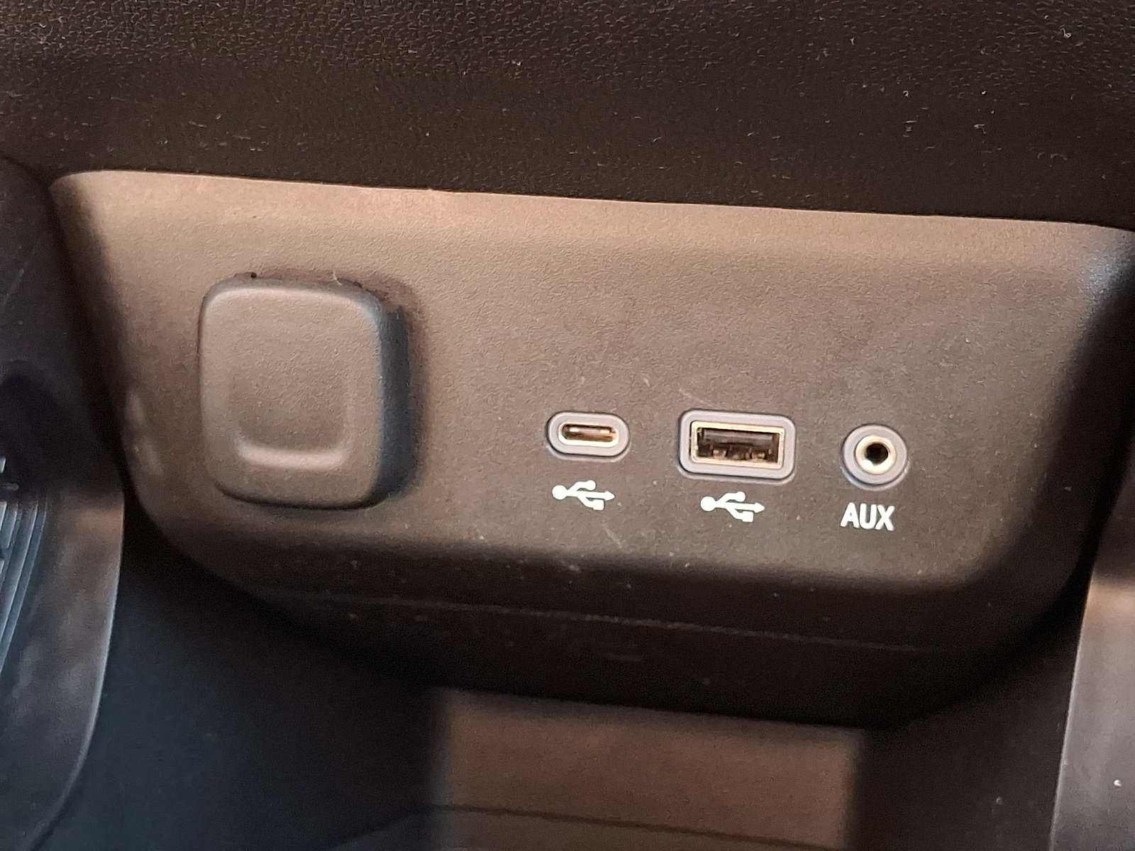 Certified 2021 Chevrolet TrailBlazer LT w/ Convenience Package FWD image 26