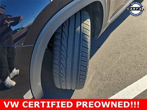 Used 2022 Volkswagen Atlas Cross Sport SEL R-Line image 20