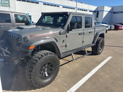 Used 2021 Jeep Gladiator Mojave image 1