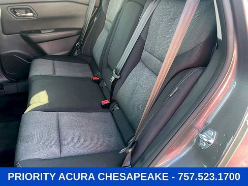 Used 2024 Nissan Rogue SV FWD image 21