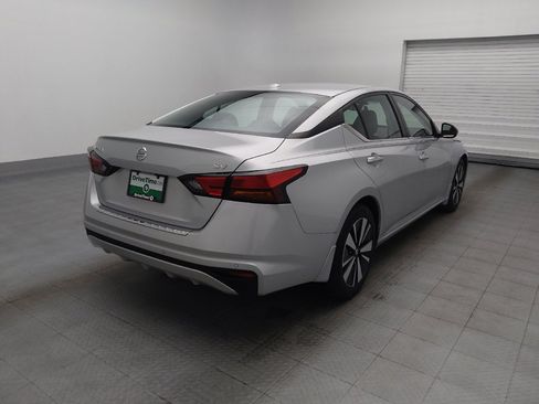 Used 2022 Nissan Altima 2.5 SV FWD image 9