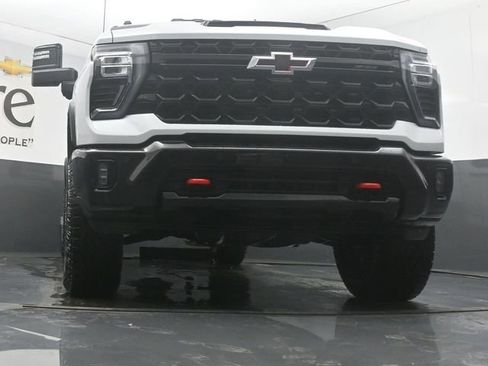 New 2026 Chevrolet Silverado 2500 ZR2 w/ LPO, Dark Essentials Package image 34