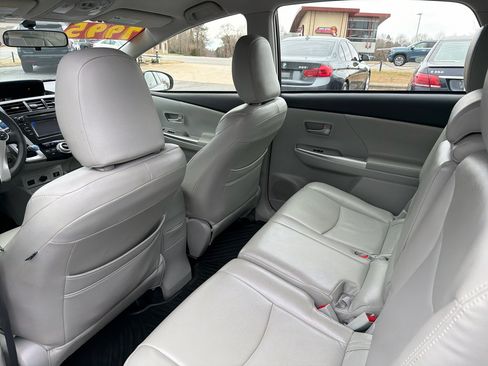 Used 2012 Toyota Prius V Three image 13