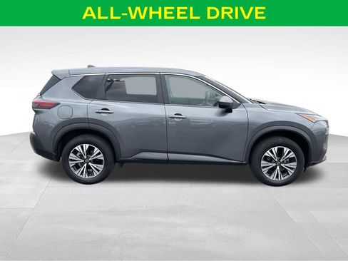 Used 2023 Nissan Rogue SV AWD/4WD image 6