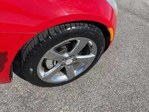 Used 2006 Pontiac Solstice Convertible w/ Premium Package image 17