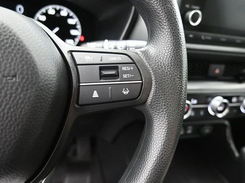 Used 2024 Honda CR-V EX image 29