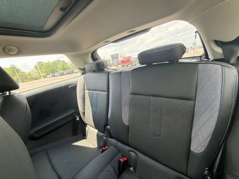Used 2025 MINI Cooper S FWD image 14