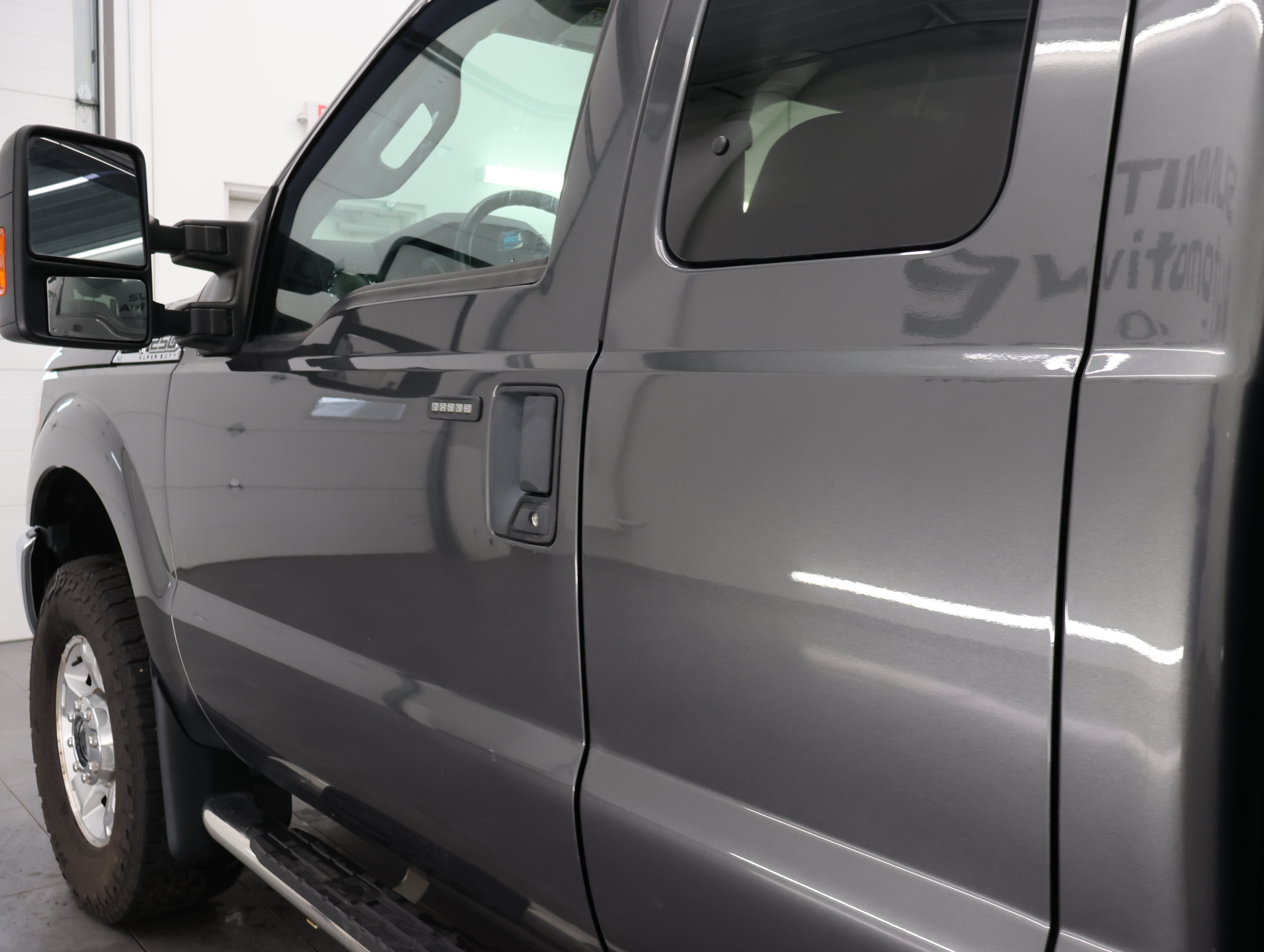 Used 2016 Ford F250 XLT w/ XLT Value Package AWD/4WD image 28