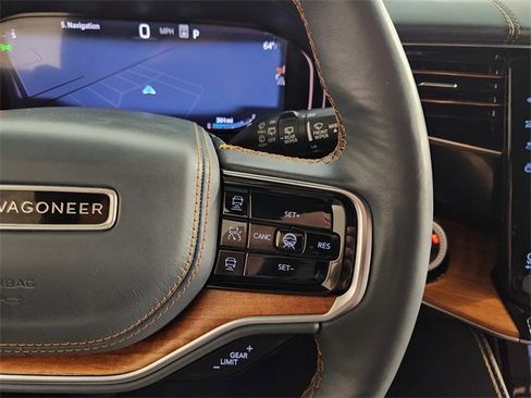 Used 2024 Jeep Grand Wagoneer Series III image 29