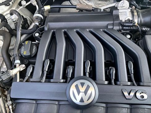 Used 2019 Volkswagen Atlas SEL AWD/4WD image 33