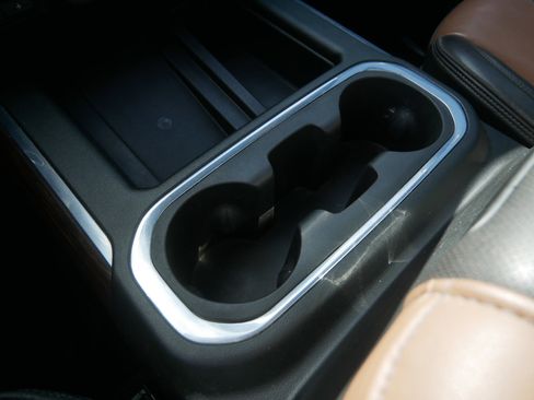Used 2022 Chevrolet Silverado 3500 High Country w/ Z71 Off-Road Package AWD/4WD image 33